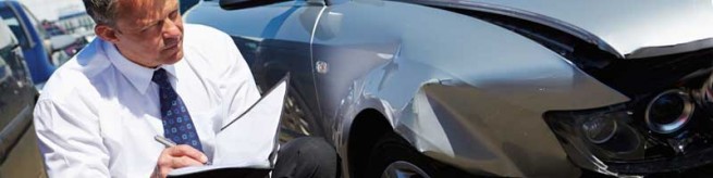 insurance adjuster with car accident claim