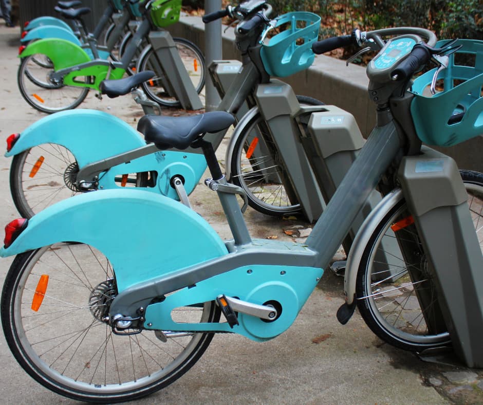 How Do E-Bikes and Dashcams Affect Motor Vehicle Accidents?